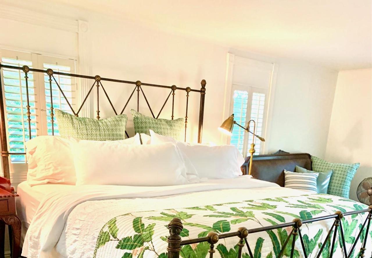 Plantation House Bed & Breakfast Port Hope Dış mekan fotoğraf